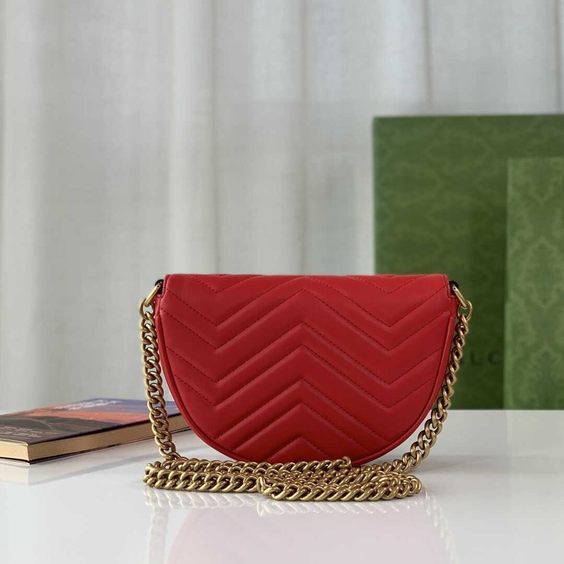 G*u*i  gg marmont quilted chain mini bag red