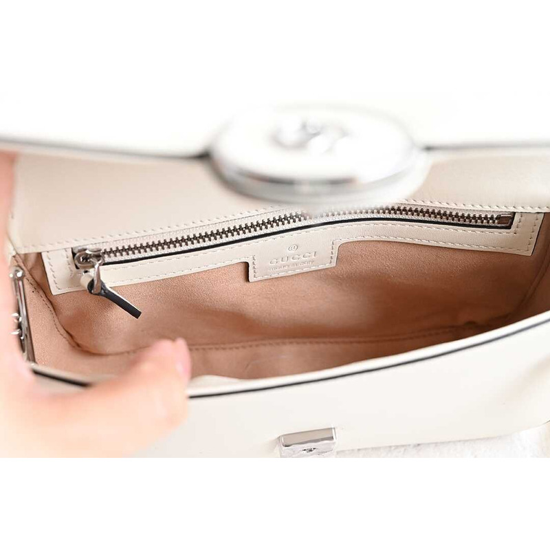 G*u*i petite gg small leather shoulder bag white