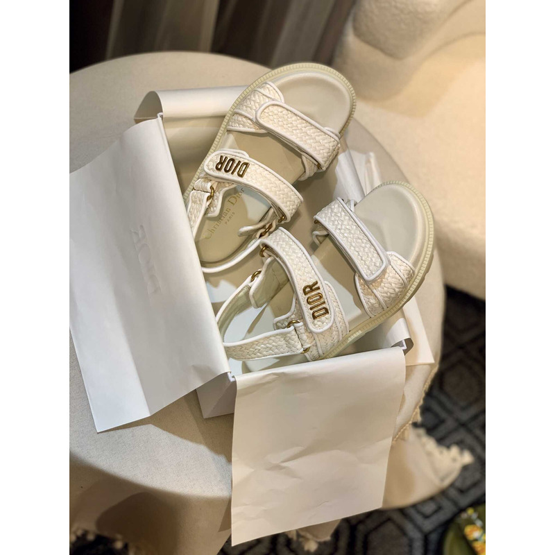 D*or straw sandals white