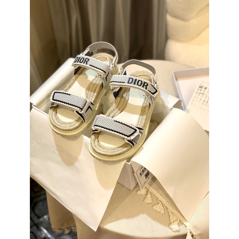 D*or straw sandals white