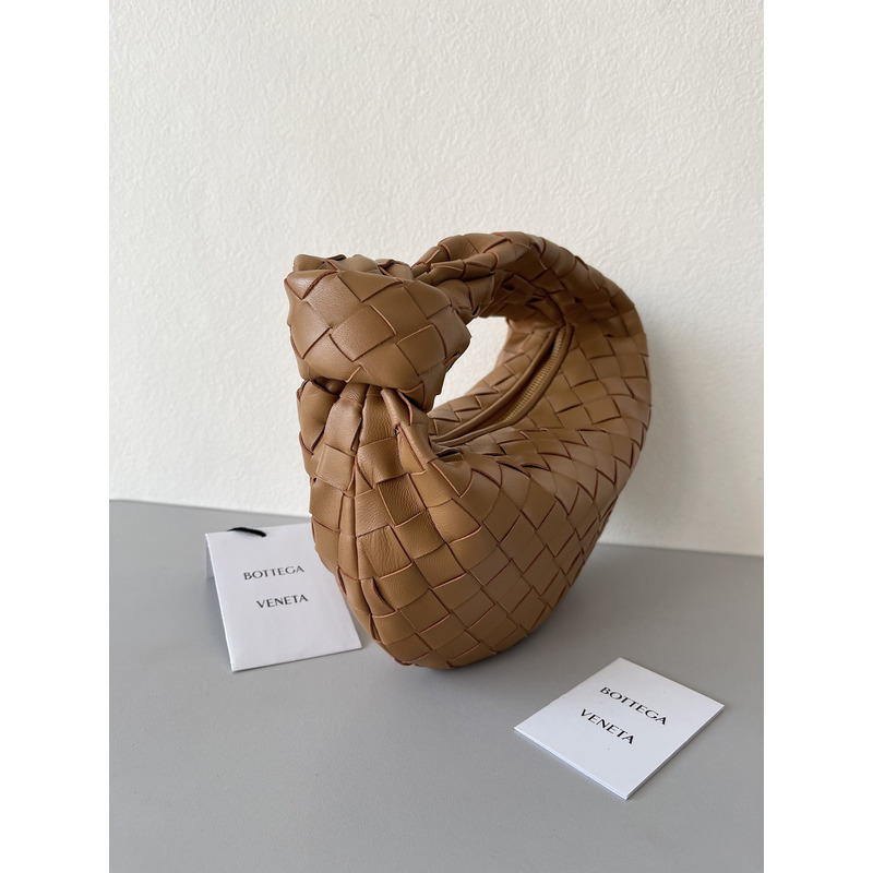 Bo*te*ga ve*ne*ta jodie mini jodie tote bag caramel