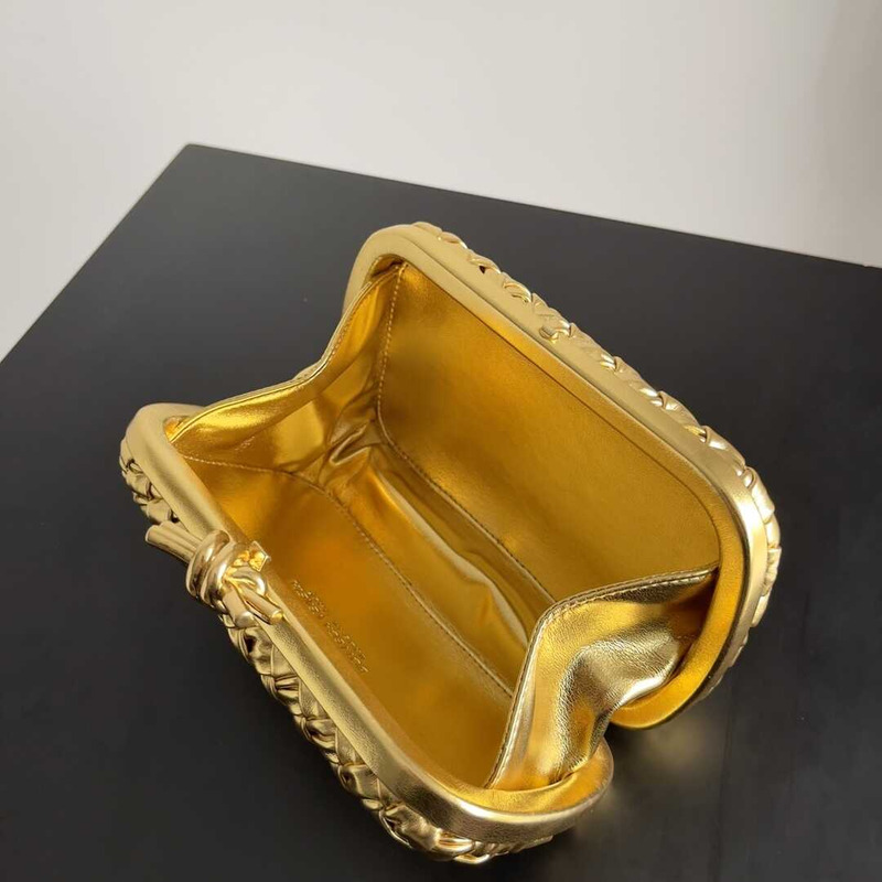 Bo*te*ga ve*ne*ta knot calfskin gold