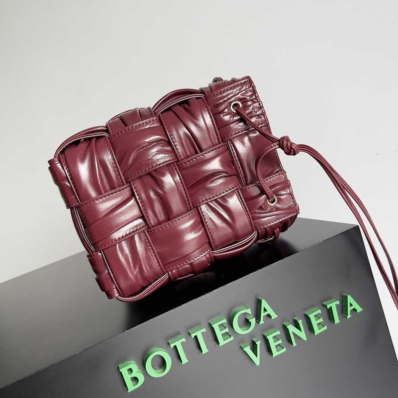 Bo*te*ga ve*ne*ta small sheepskin cassette bucket bag burgundy