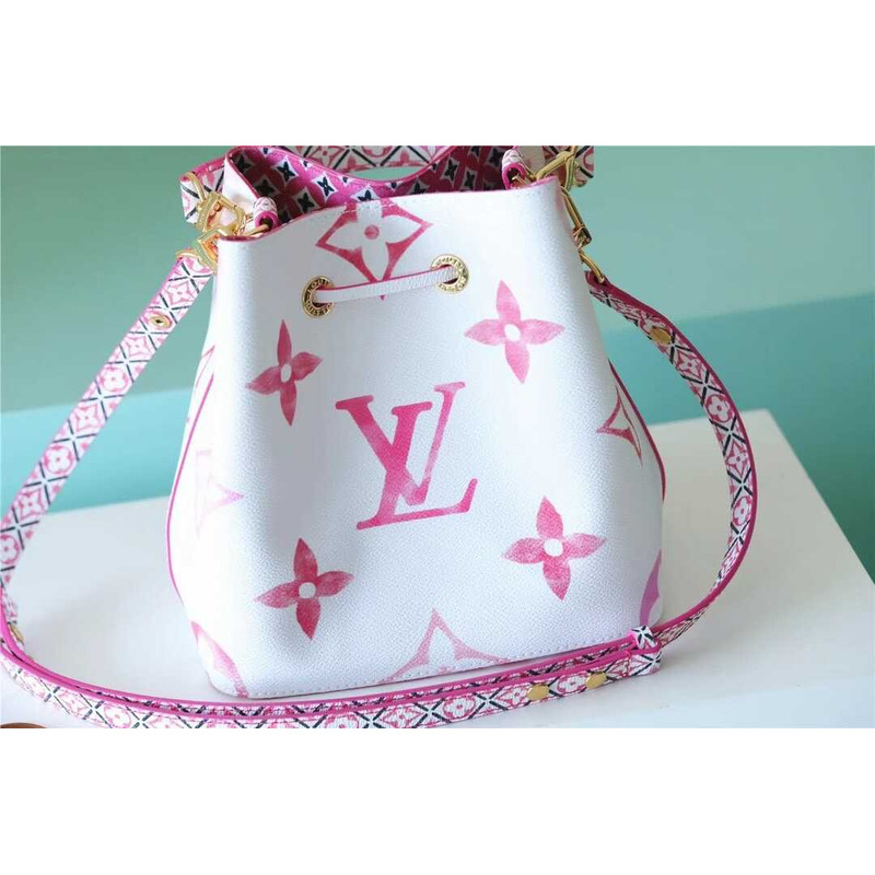 l**is V*t*n lv by the pool néonoé bb pink