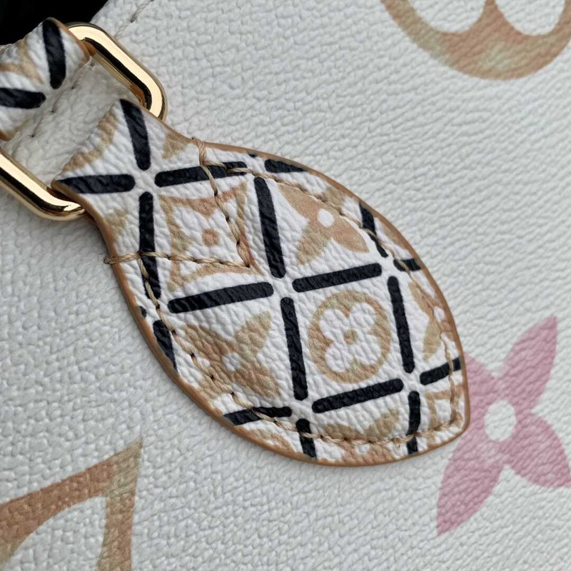 l**is V*t*n lv by the pool  onthego mm white