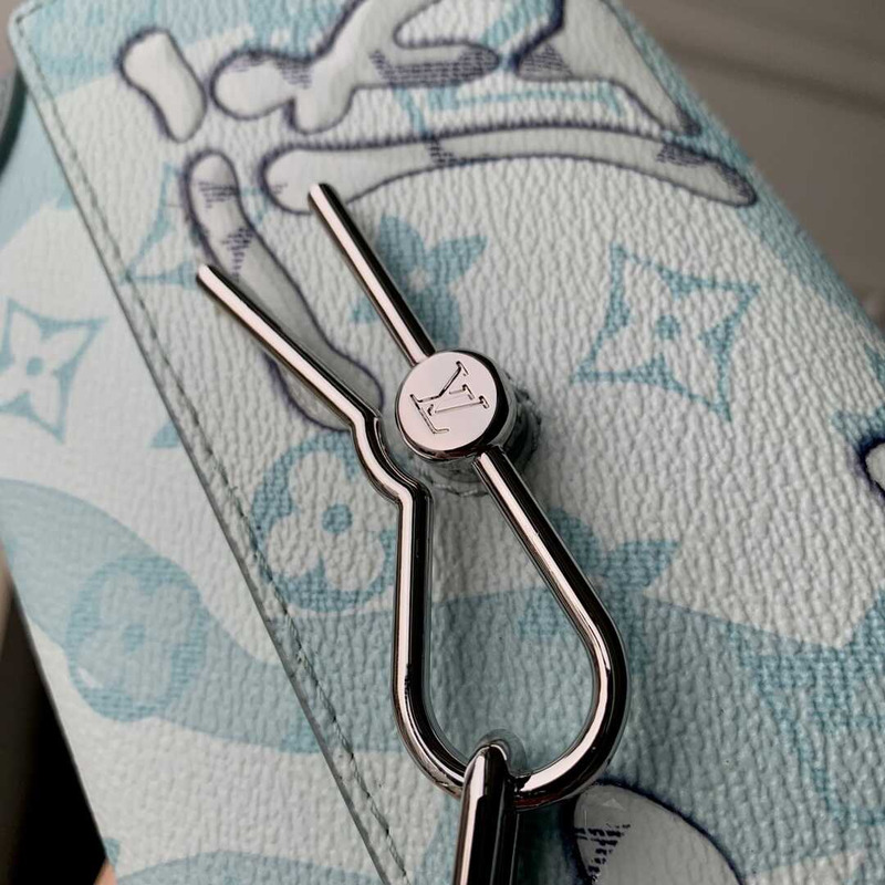 l**is V*t*n steamer wearable wallet crystal blue