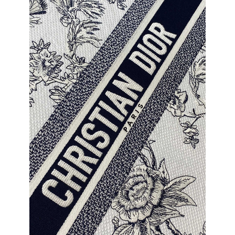 D*or large D*or book tote handbag embroidery