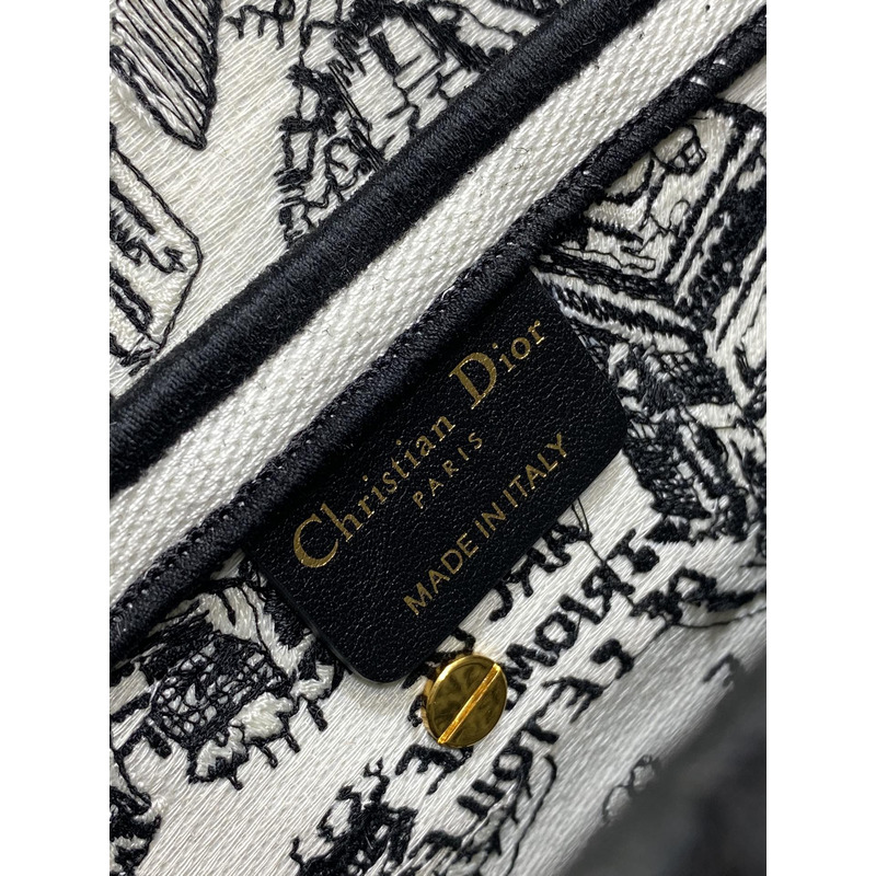 D*or saddle bag with strap full black and white plan de paris embroidery