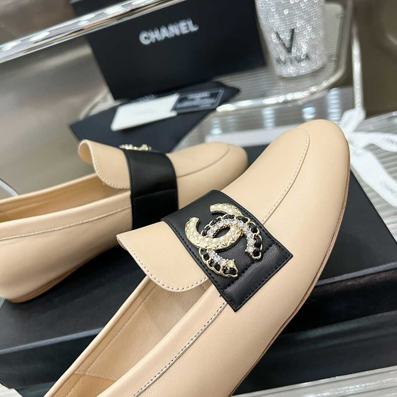 Ch*el classic logo loafers beige and black