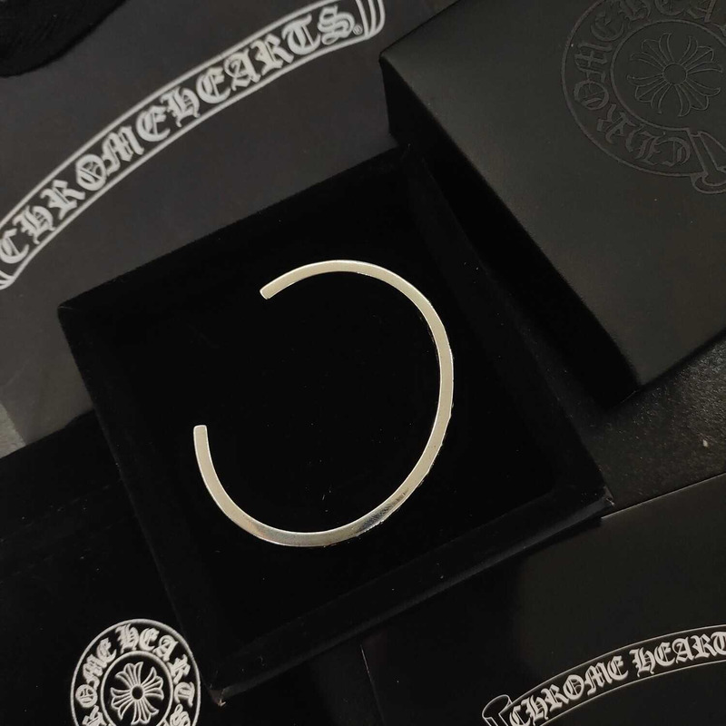 Chrome Heart Classic Logo Opening Bracelet
