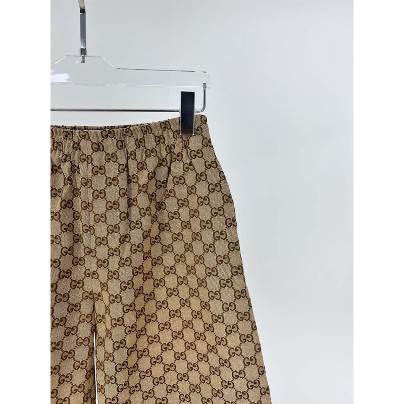 G*u*i wide-leg monogrammed linen-blend shorts