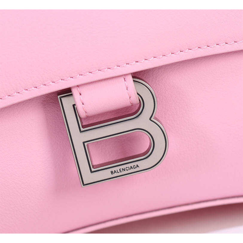 Ba*len*cia*ga women\