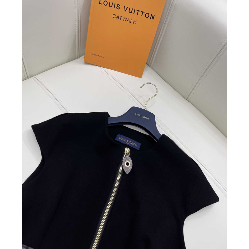 l**is V*t*n xxl detail cap sleeve dress black