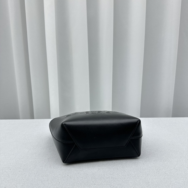 Ba*len*cia*ga mary-kate xs calfskin handbag