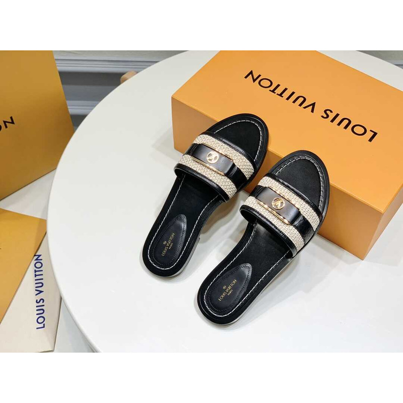 l**is V*t*n lock it flat mule black