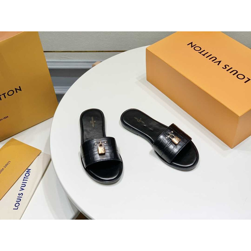 l**is V*t*n lock it flat mule in cognac black