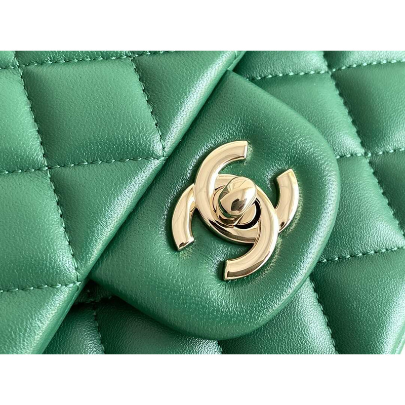 Ch*el iridescent green quilted lambskin medium classic double flap gold hardware