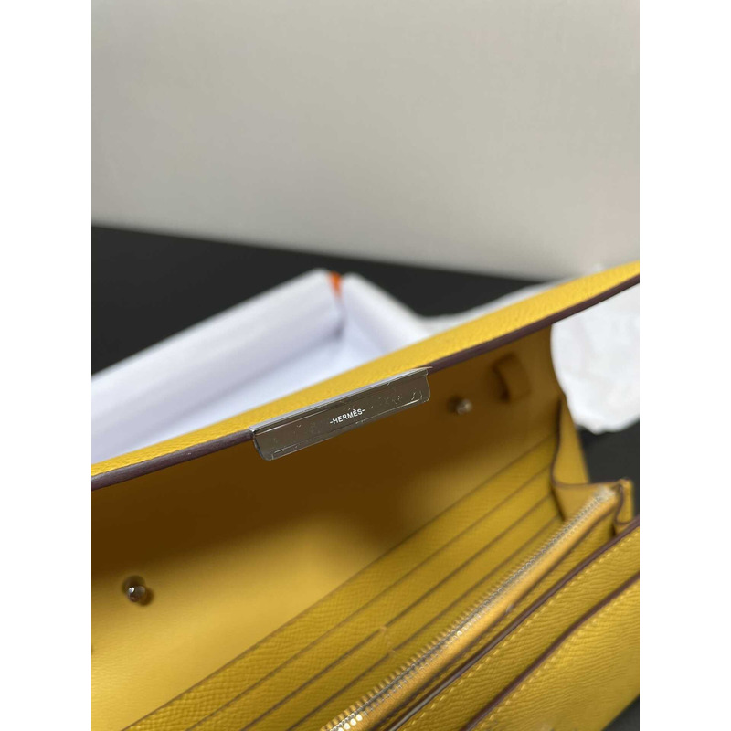 H**mes constance wallet to go silver hardware yellow