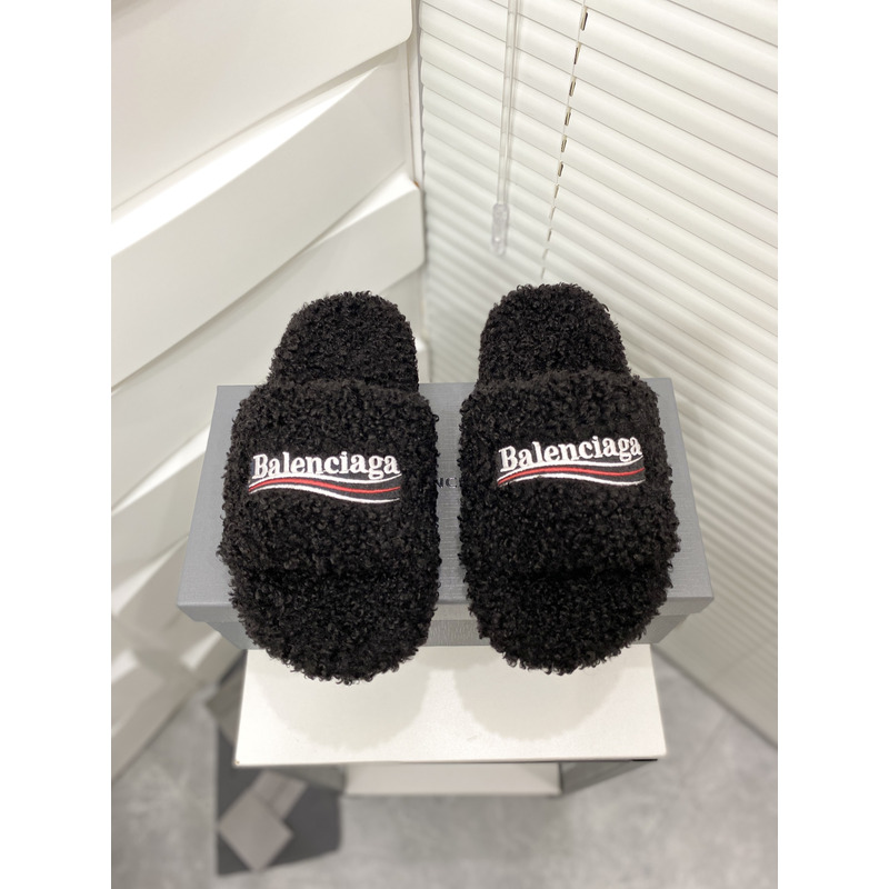 Ba*len*cia*ga logo-embroidered faux shearling slides black