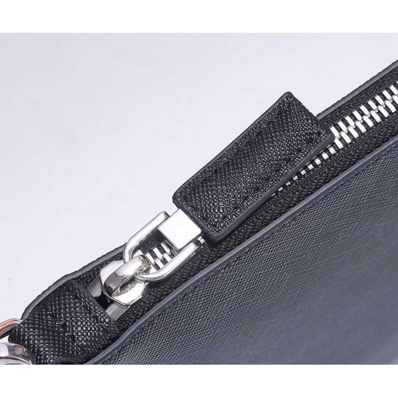 Pra*a leather pouch black