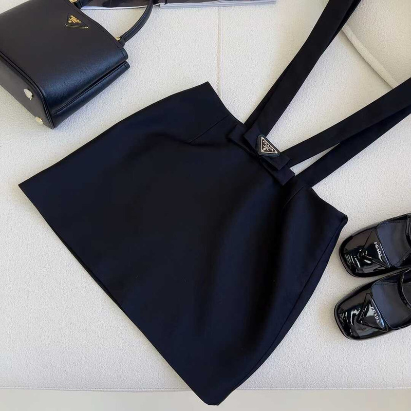 Pra*a mini skirt with straps black