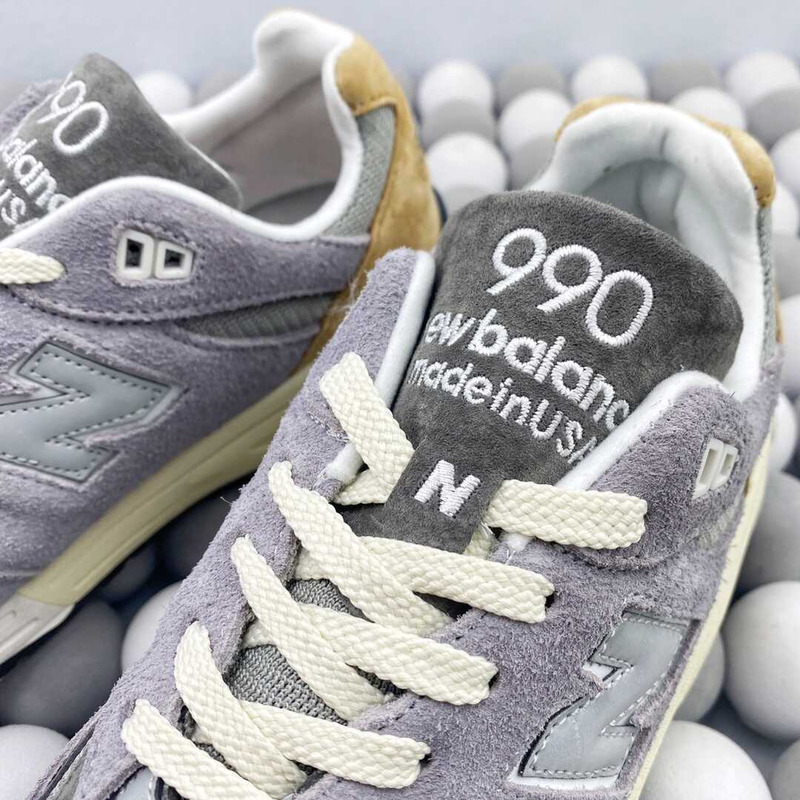 New Balance X Teddy Santis  990v2 Made In USA \