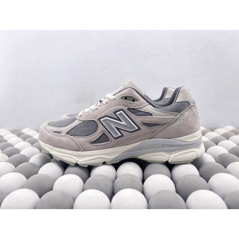 New Balance 990V3 Levi\