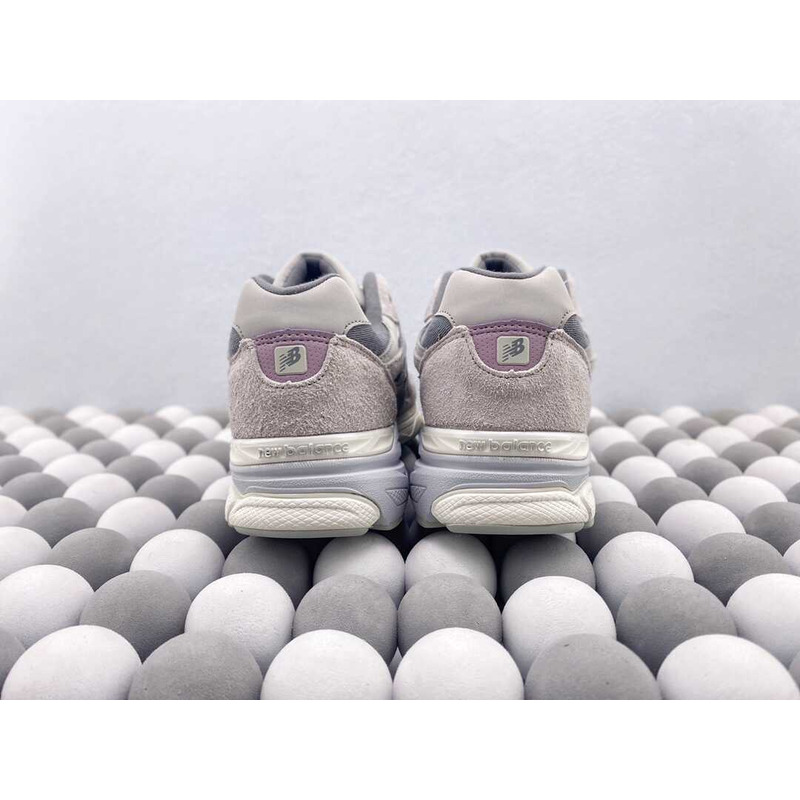 New Balance 990V3 Levi\