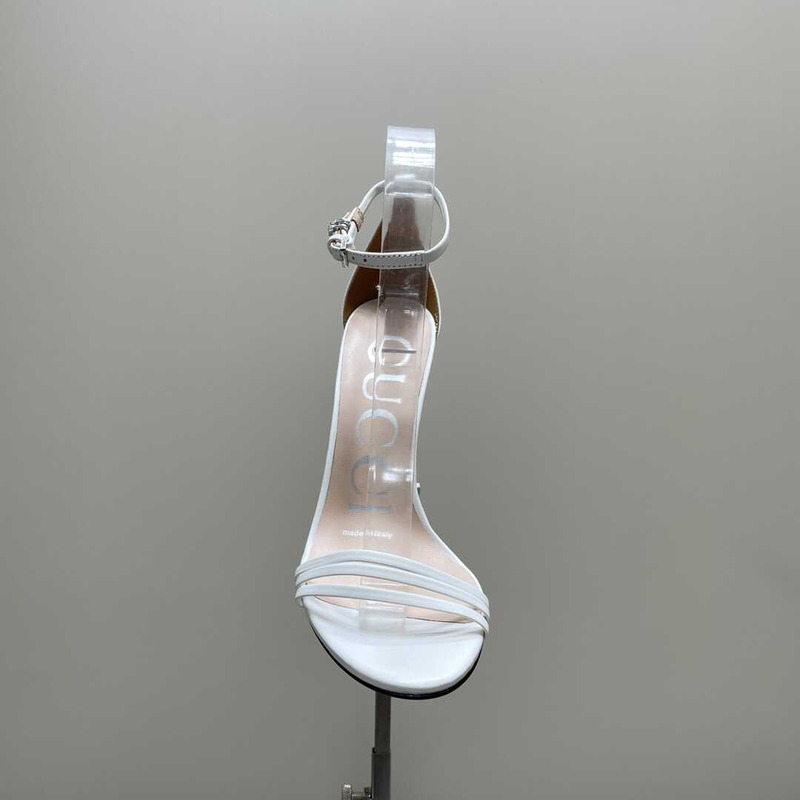 G*u*i stiletto heels white