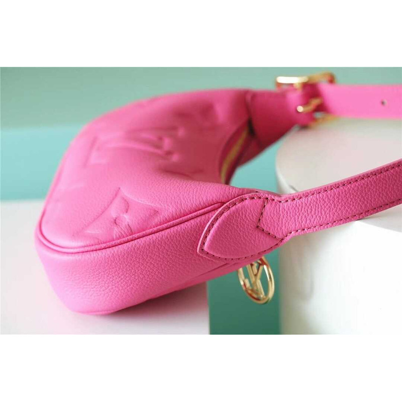 l**is V*t*n mini moon rose lollipop