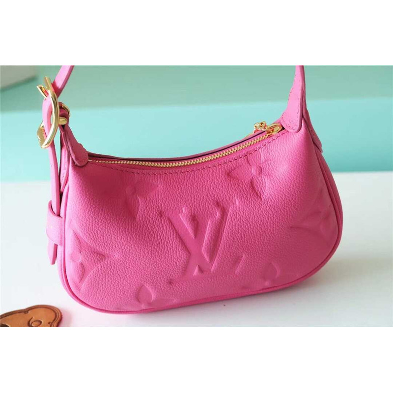 l**is V*t*n mini moon rose lollipop