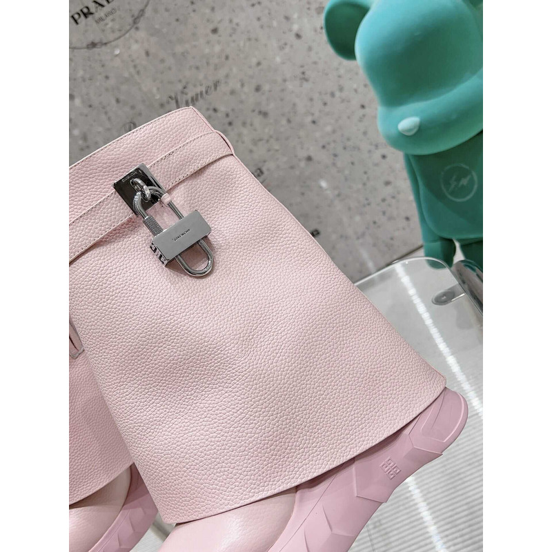 Givenchy Shark Lock Biker Ankle Boots In Grained Leather Pink