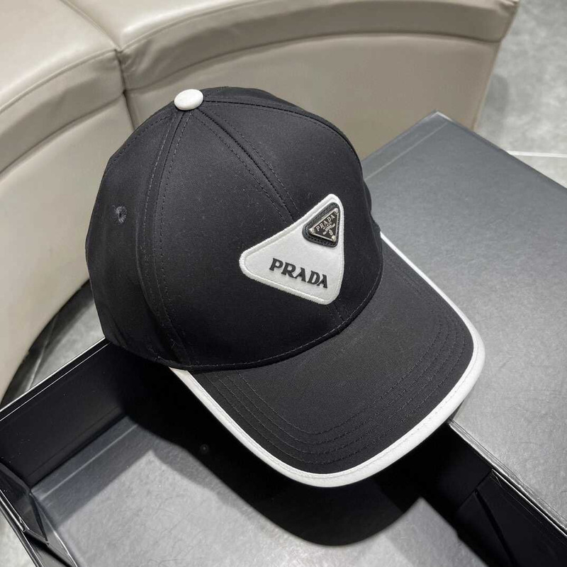 Pra*a  baseball cap with logo black