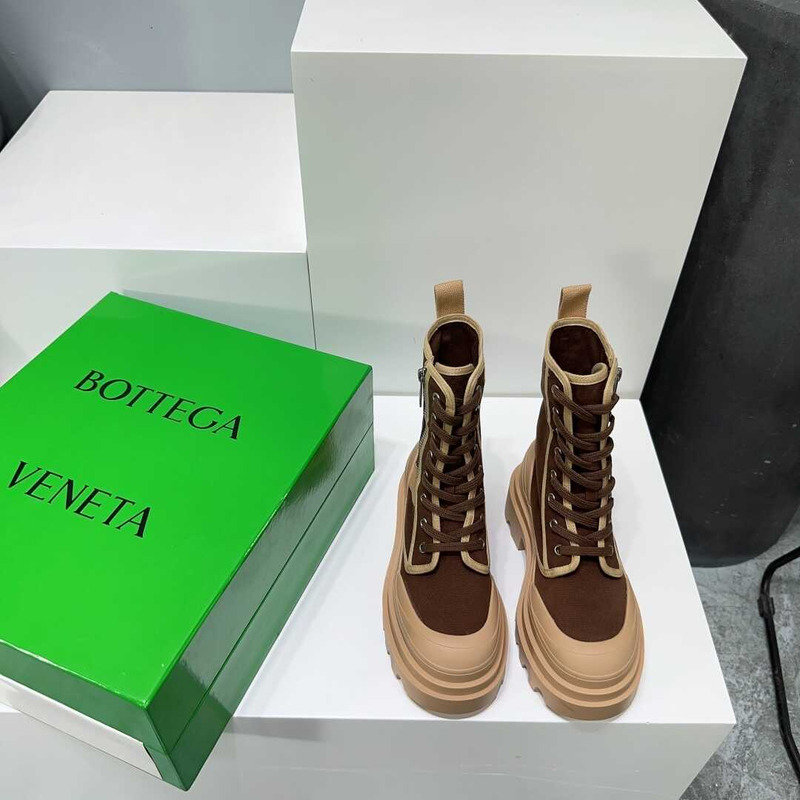 Ba*len*cia*ga lace-up boots  brown