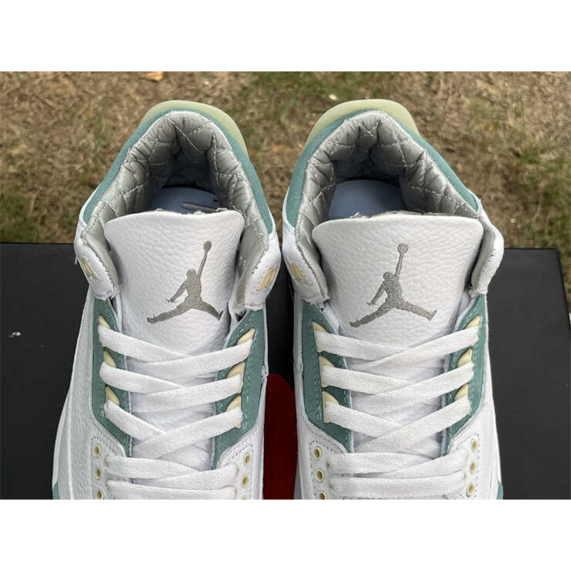 Air Jordan 3 Sneakers Grayish Green