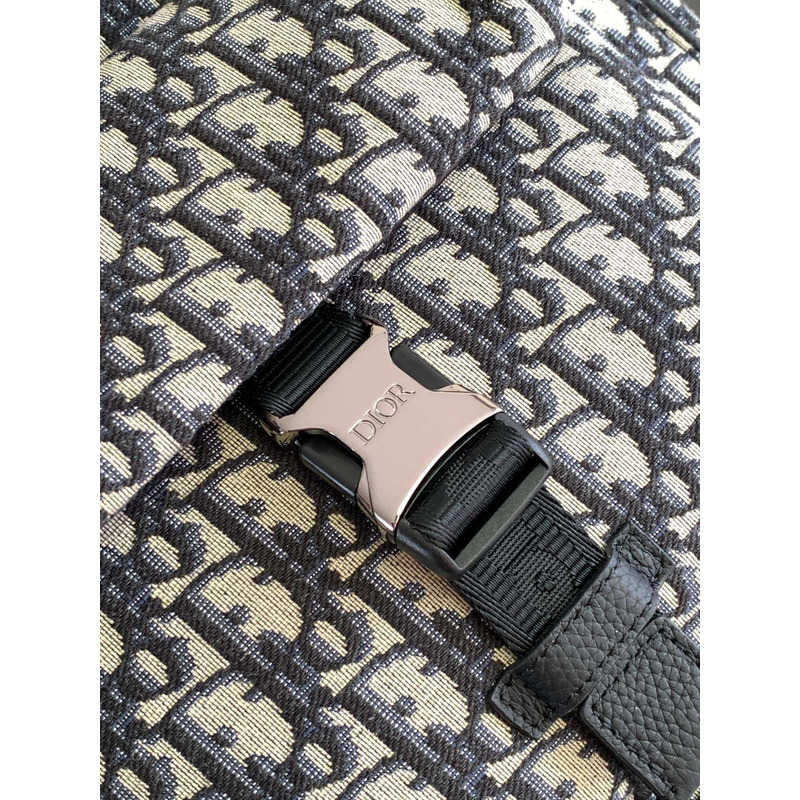 D*or explorer tote bag