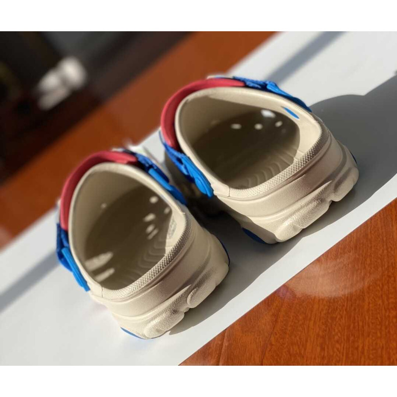 Cr*0*s classic all terrain sandals beige