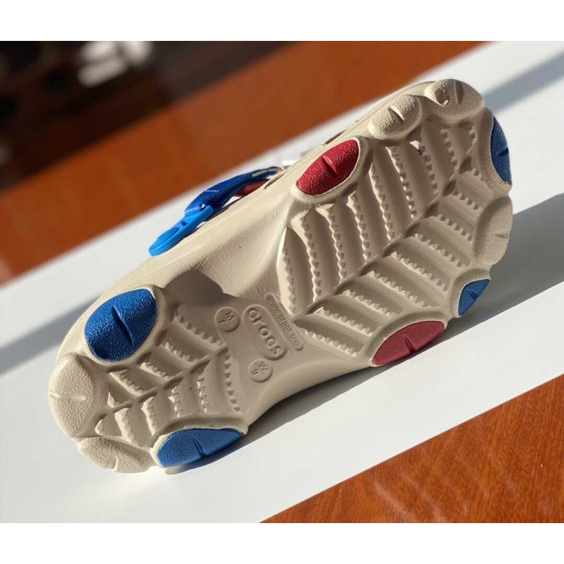 Cr*0*s classic all terrain sandals beige