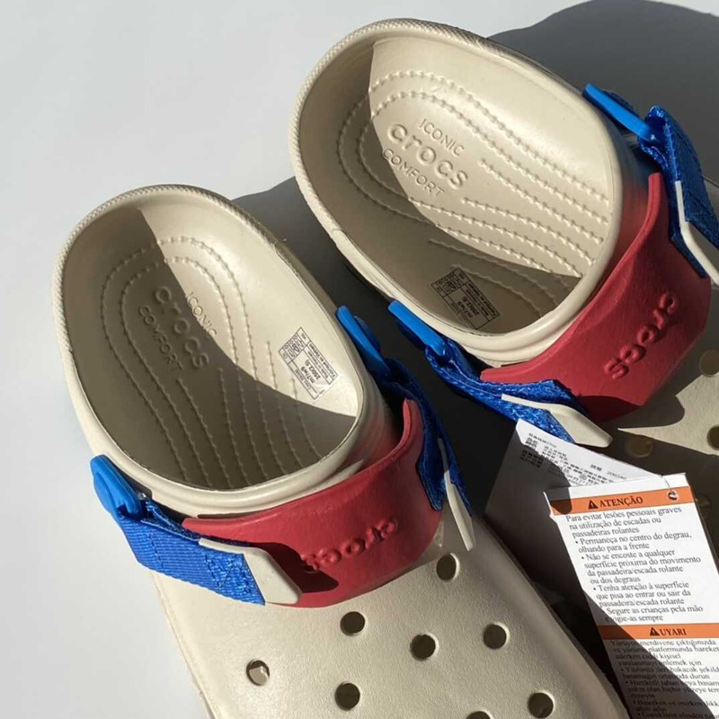 Cr*0*s classic all terrain sandals beige