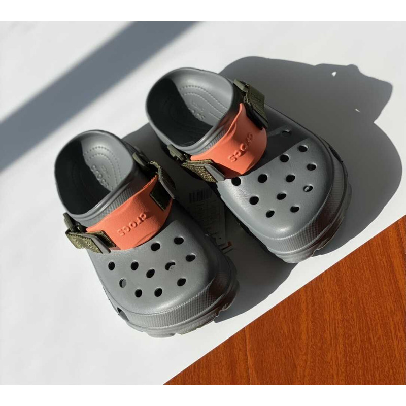 Cr*0*s classic all terrain sandals gray