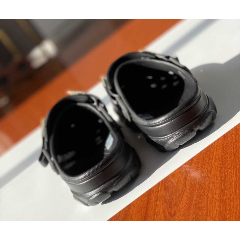 Cr*0*s classic all terrain sandals black