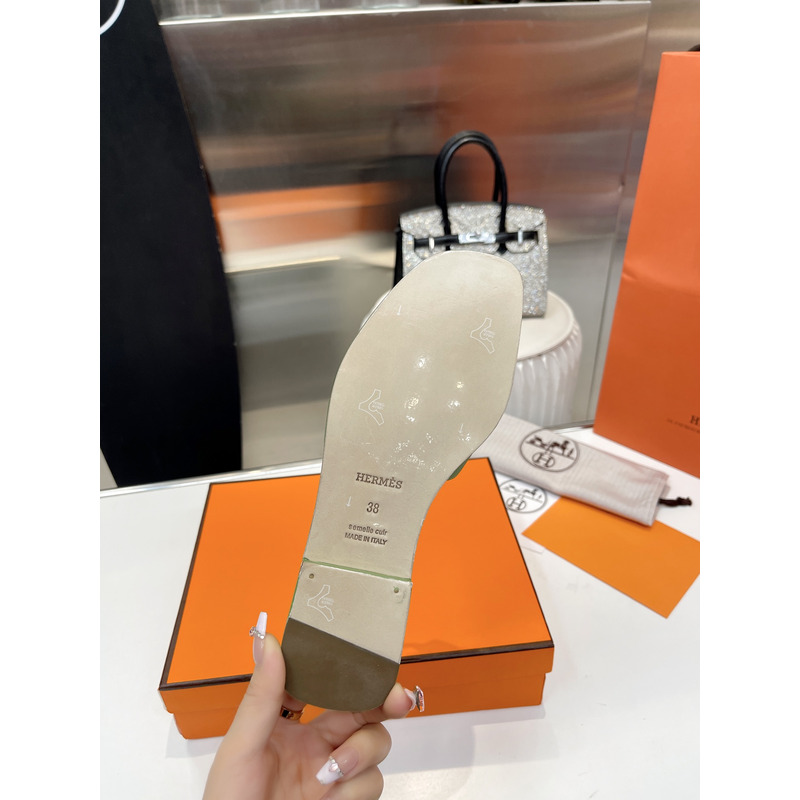 H**mes oran sandal vert pomme epsom calfskin leather green