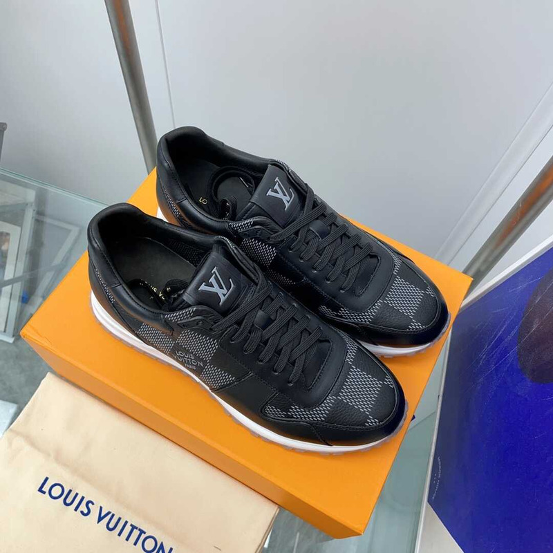 l**is V*t*n run away sneaker black