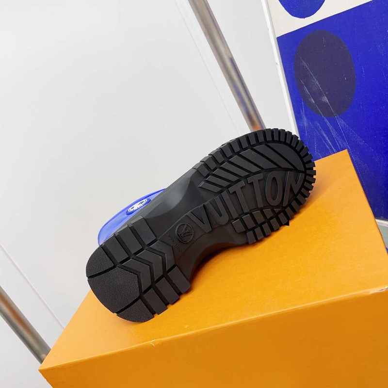 l**is V*t*n ruby flat half boot blue