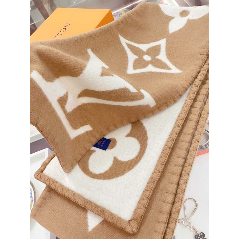 l**is V*t*n cashmere wool double-sided wide scarf/shawl.brown