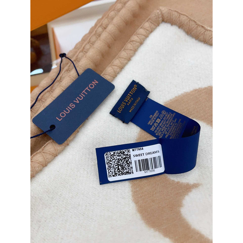 l**is V*t*n cashmere wool double-sided wide scarf/shawl.brown