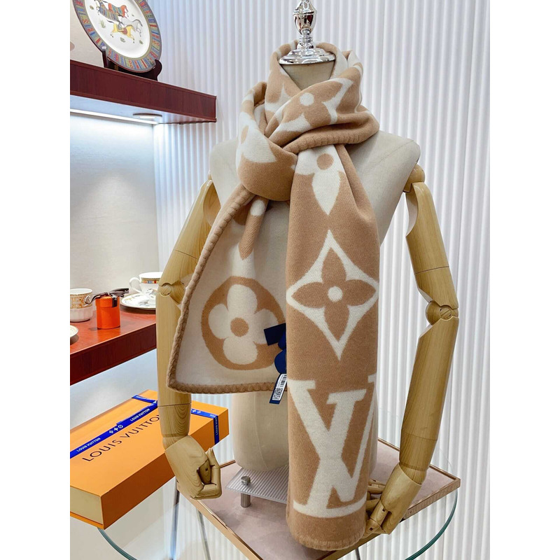 l**is V*t*n cashmere wool double-sided wide scarf/shawl.brown