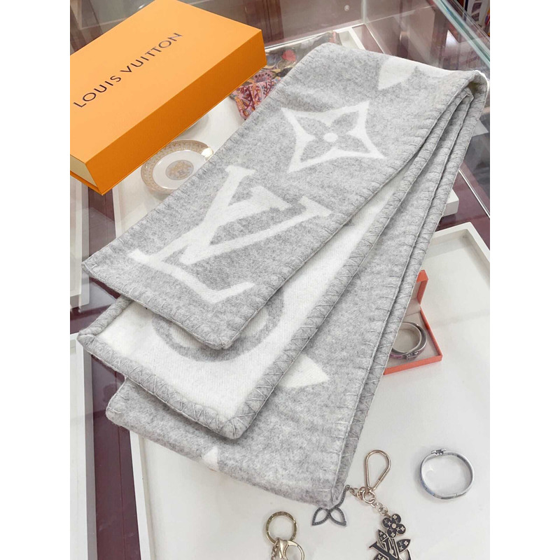 l**is V*t*n cashmere wool double-sided wide scarf/shawl gray