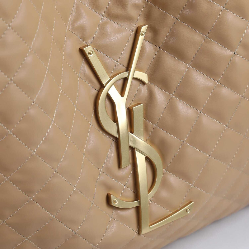 D*or saint laurent icare oversized shopping bag in quilted lambskin beige