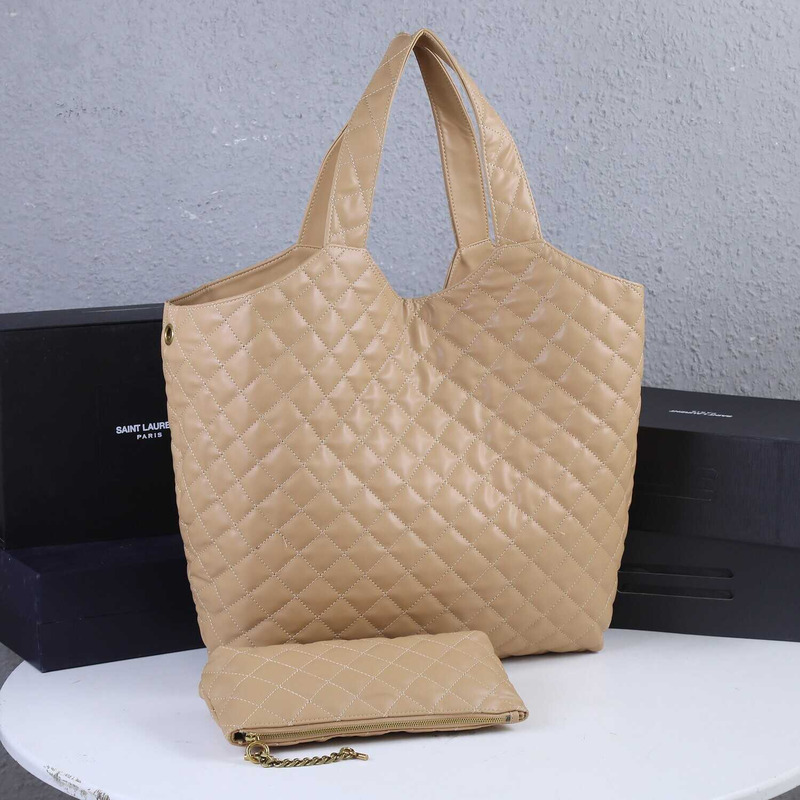 D*or saint laurent icare oversized shopping bag in quilted lambskin beige